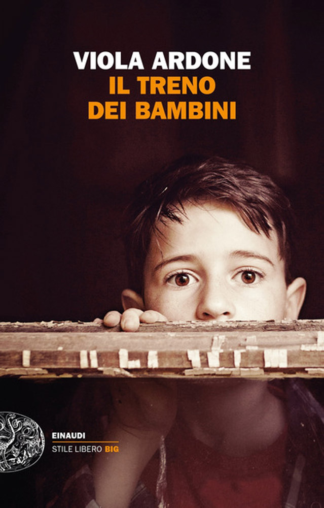 TRENO DEI BAMBINI - ARDONE VIOLA di /immagini/libri/9788806242329_Treno_dei_bambini_Einaudi.jpg